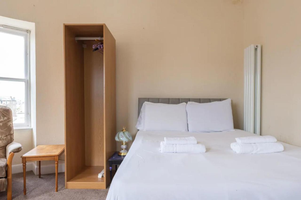 Cosy 2 Bedroom In Edinburgh Old Town Extérieur photo