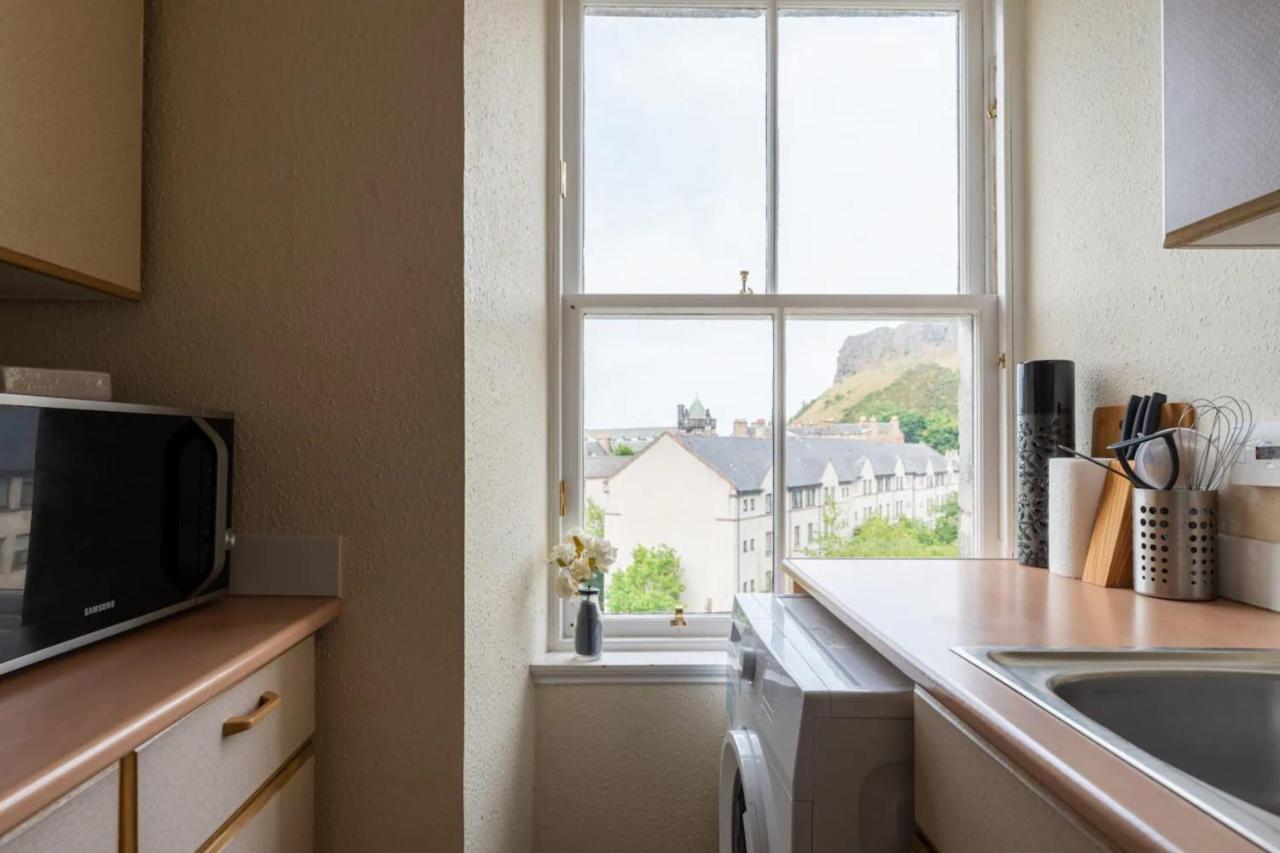 Cosy 2 Bedroom In Edinburgh Old Town Extérieur photo